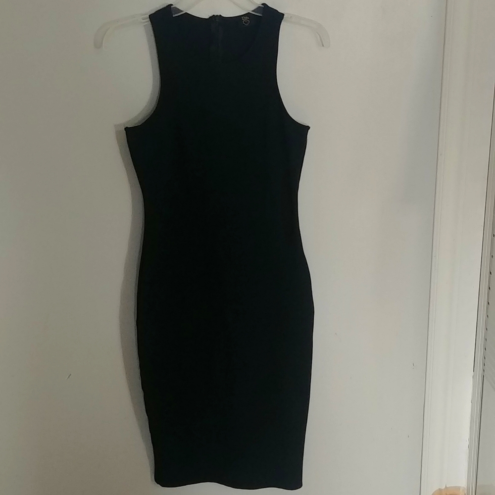 Ladies Shaping Sleeveless Black Dress